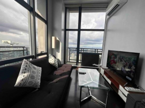 Homestyle Rare Find Corner Penthouse Suite in The Gramercy Residences Condo